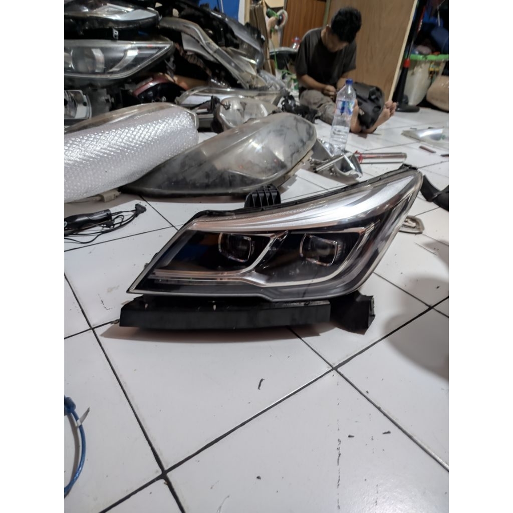 Headlamp Lampu Depan Wuling Cortez LED 2020 2021 Original