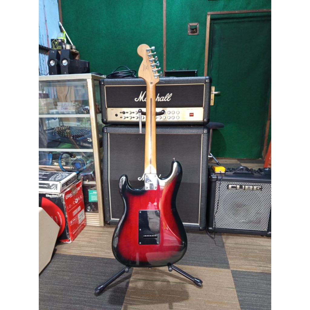 squier standard series original