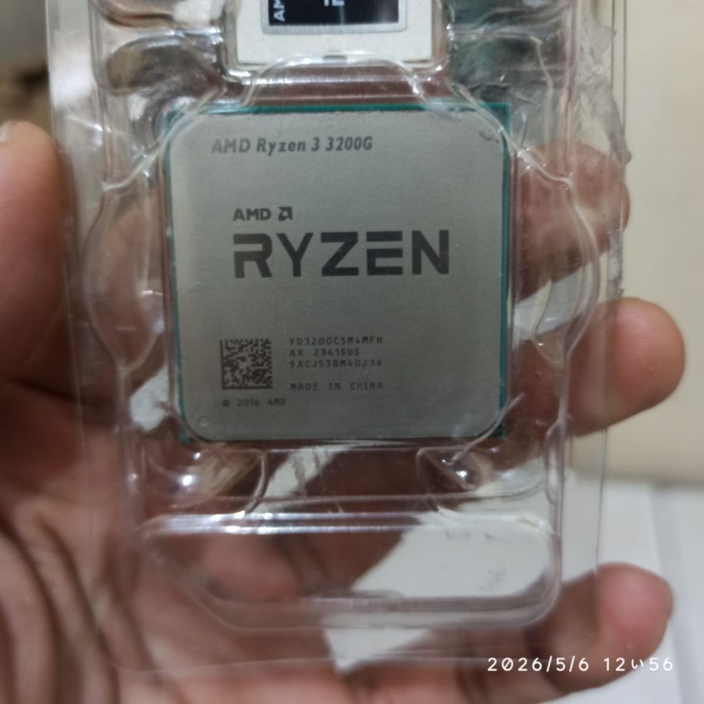 Processor CPU AMD AM4 Ryzen 3 3200G iGPU - Bekas Fullset