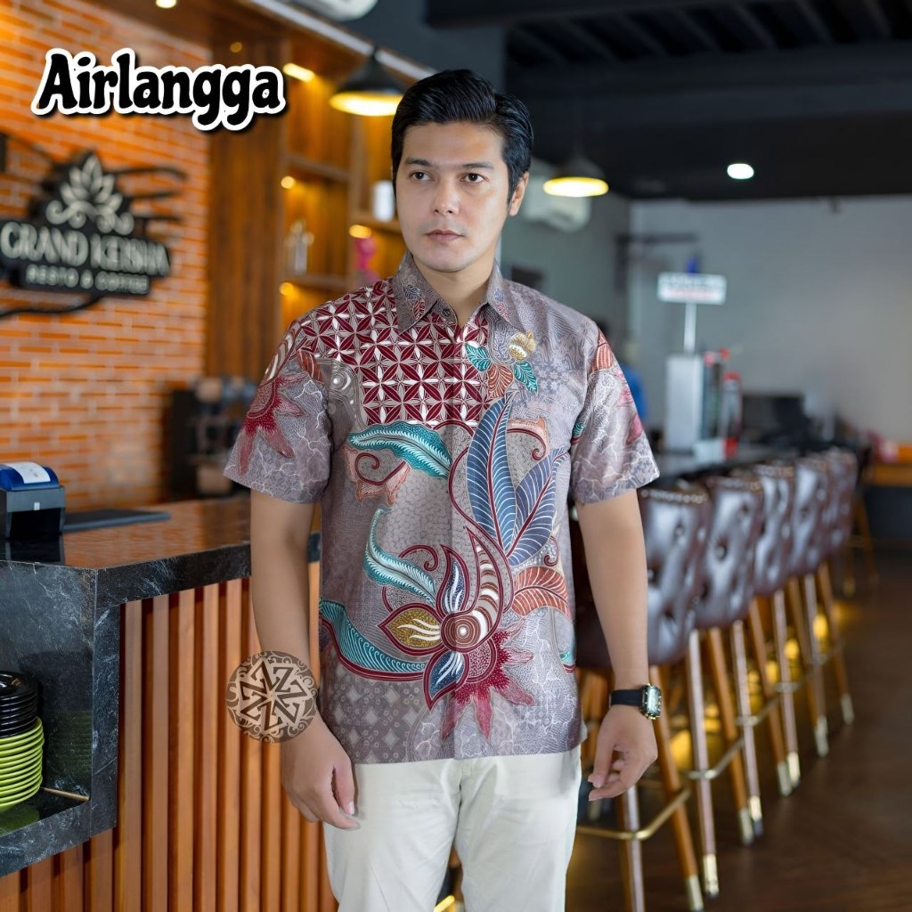 Hem Batik Airlangga Tulis Tanahan Lengan Pendek