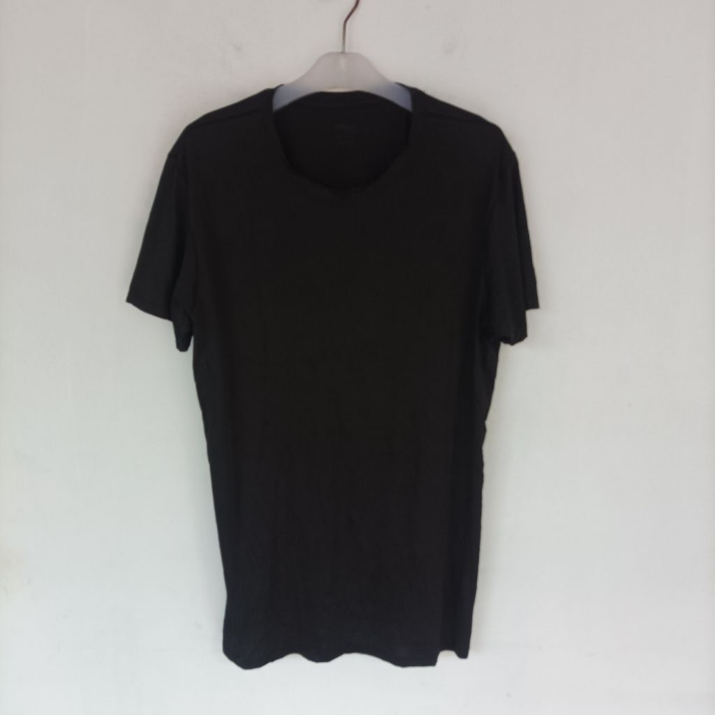 UNIQLO AIRism ORIGINAL KAOS OLAHRAGA PRIA SIZE XL Y019