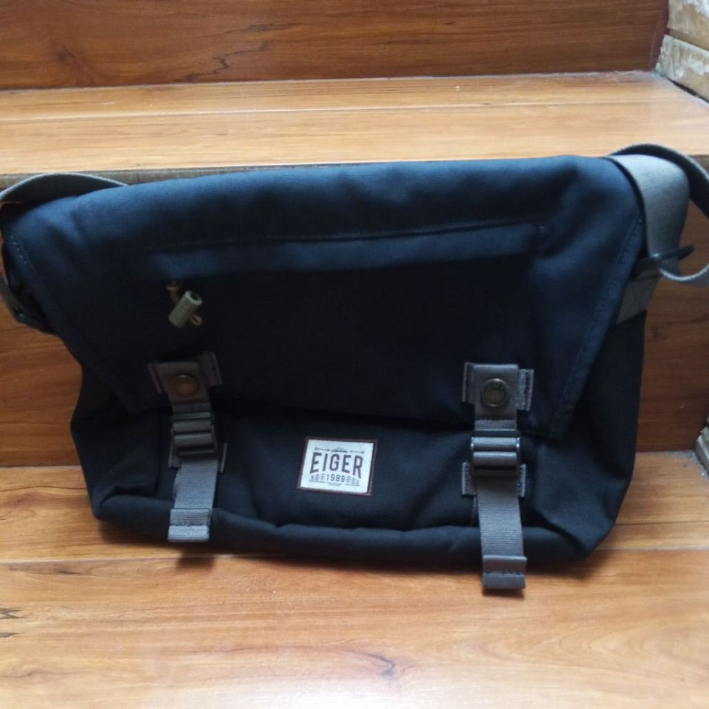PRELOVED Sling Bag Original Second | Tas Selempang Pria Kerja Kuliah Touring Outdoor