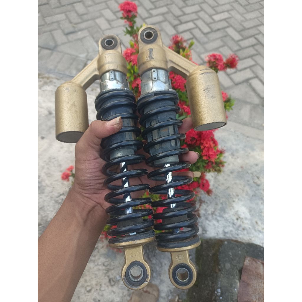 SHOCK BELAKANG TIGER REVO ORIGINAL SHOWA COPOTAN TIGER 2013 - PNP TILAS TILAM MEGAPRO, As Seal Aman