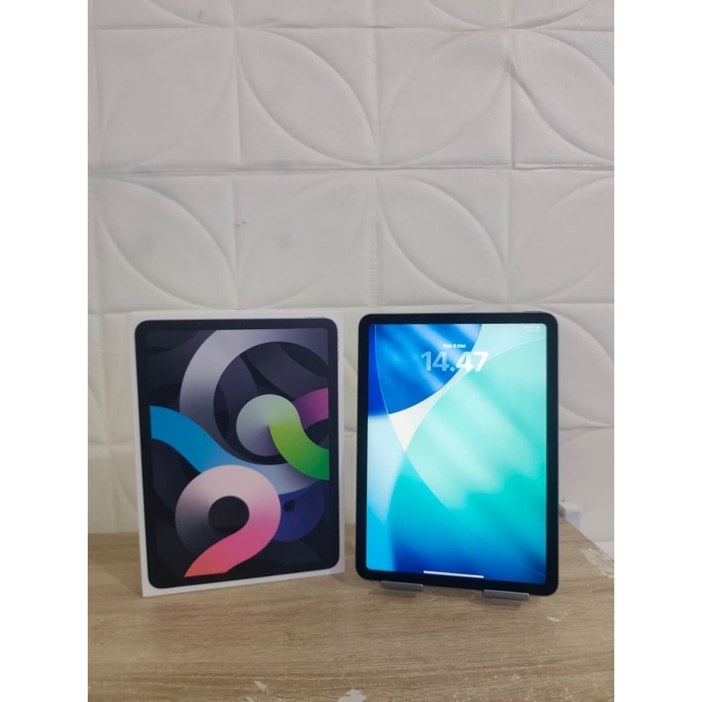 (SECOND) IPAD AIR 4 256GB WIFI