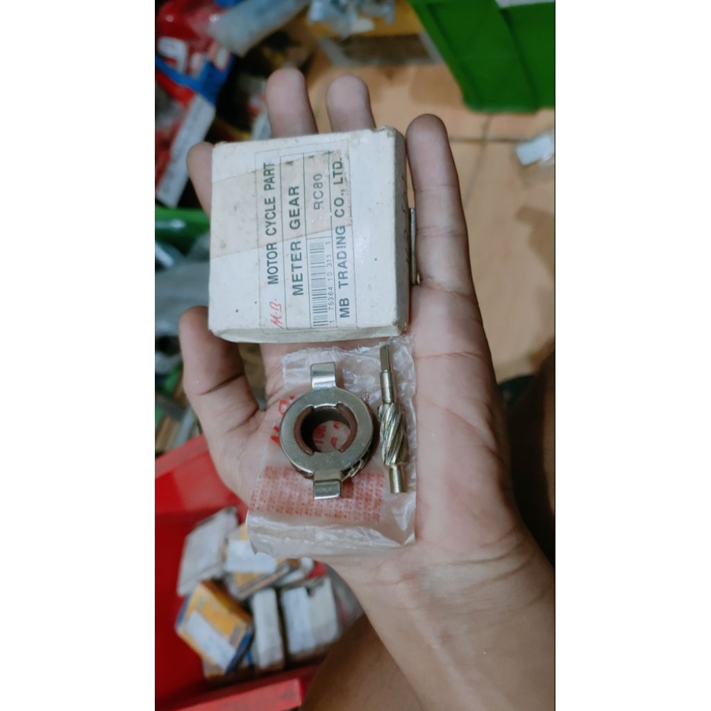 GIGI SPEDOMETER/KILOMETER Suzuki RC80