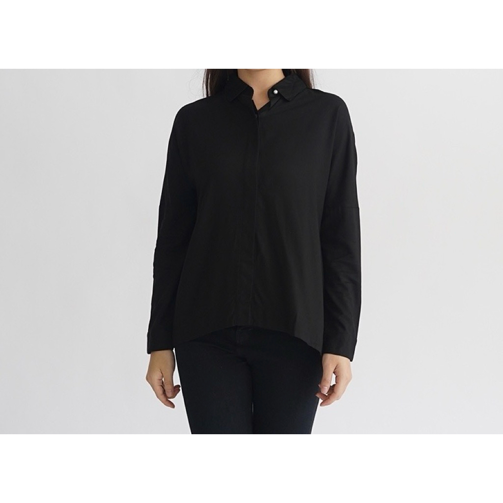 PRELOVED Zara Plaid and Black Shirt