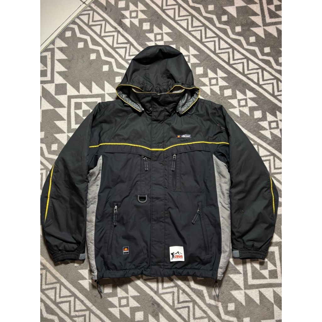 Jaket Snowboard Ellesse