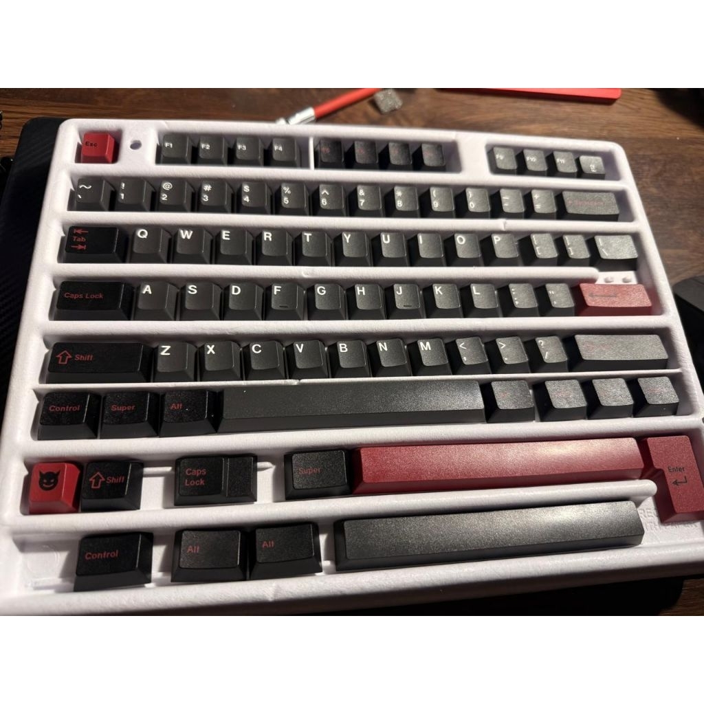 GMK Evil Dolch Keycaps not clone