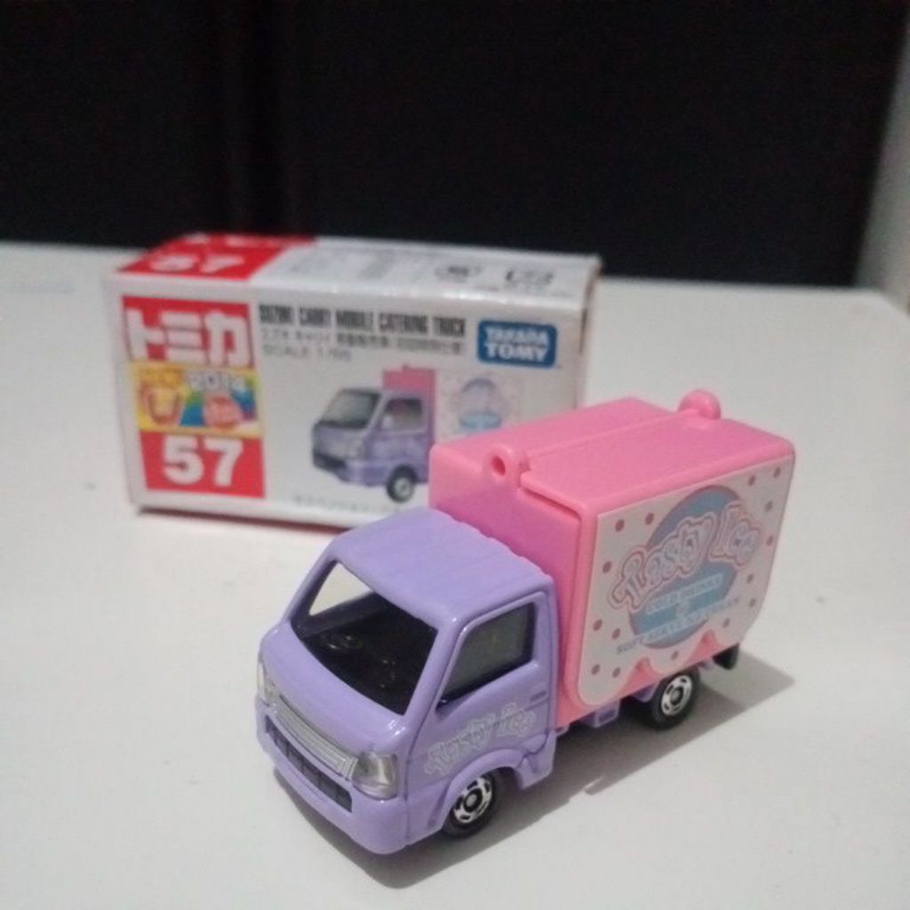 Tomica Suzuki Carry Mobile Catering Truck