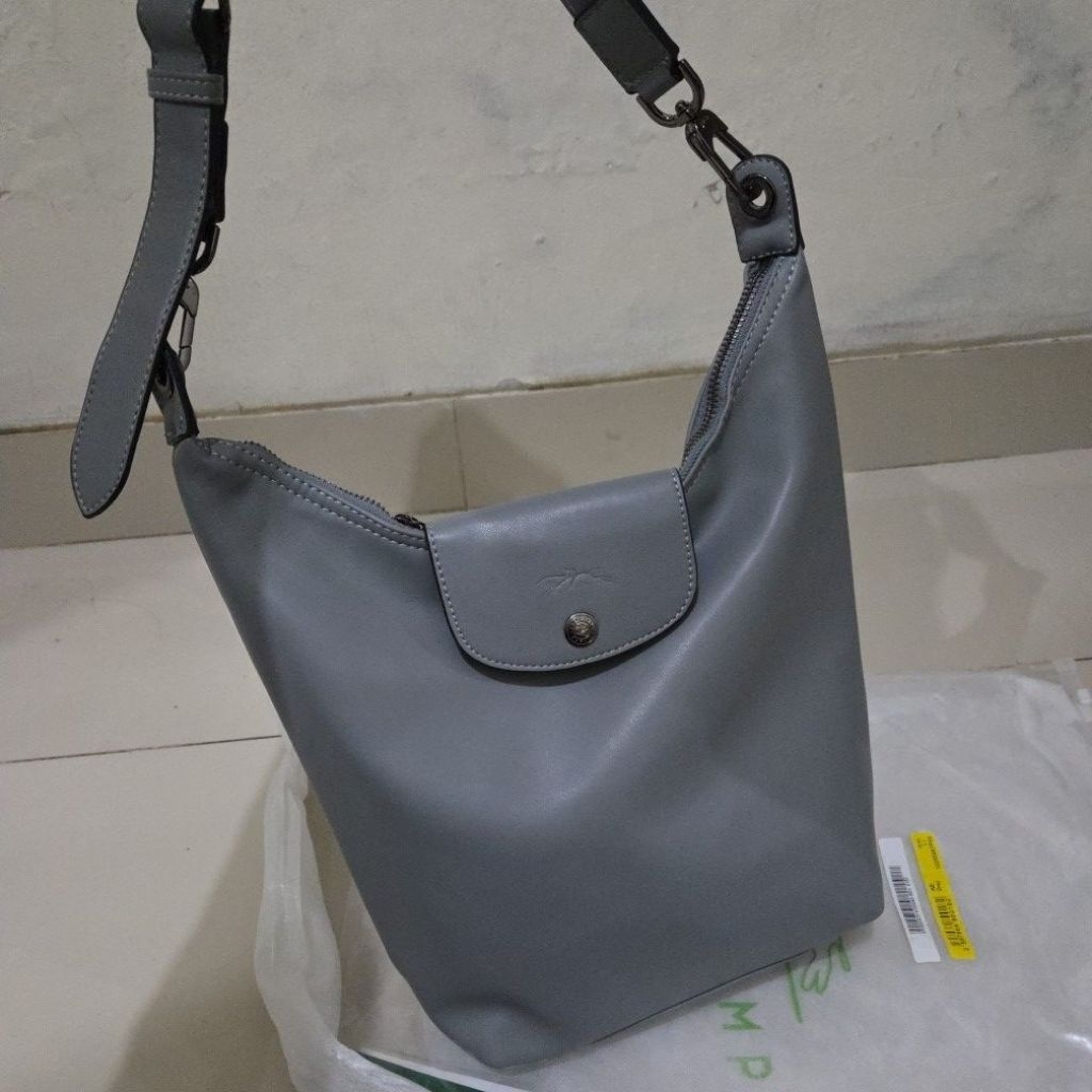 Tas LCc**/Tas selempang Long cchampp Hobo Cuir (NEW )grey