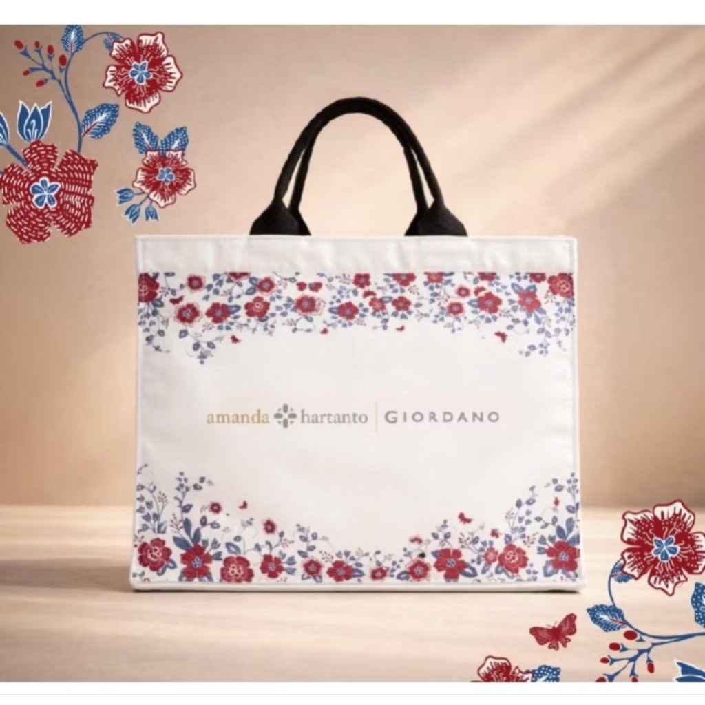 Giordano Tote Bag  Amanda Hartanto X Giordano