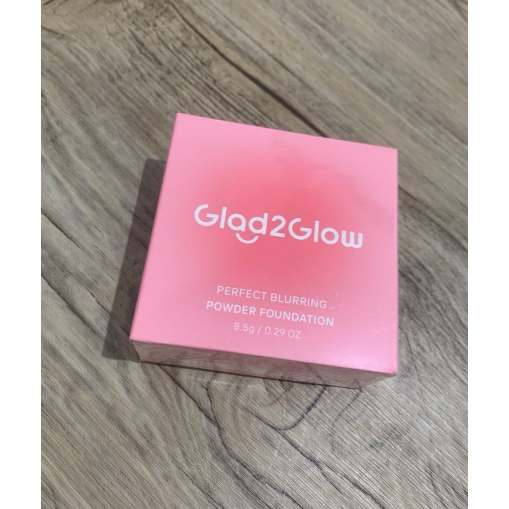G2G glad2glow perfect blurring powder foundation 03 custard