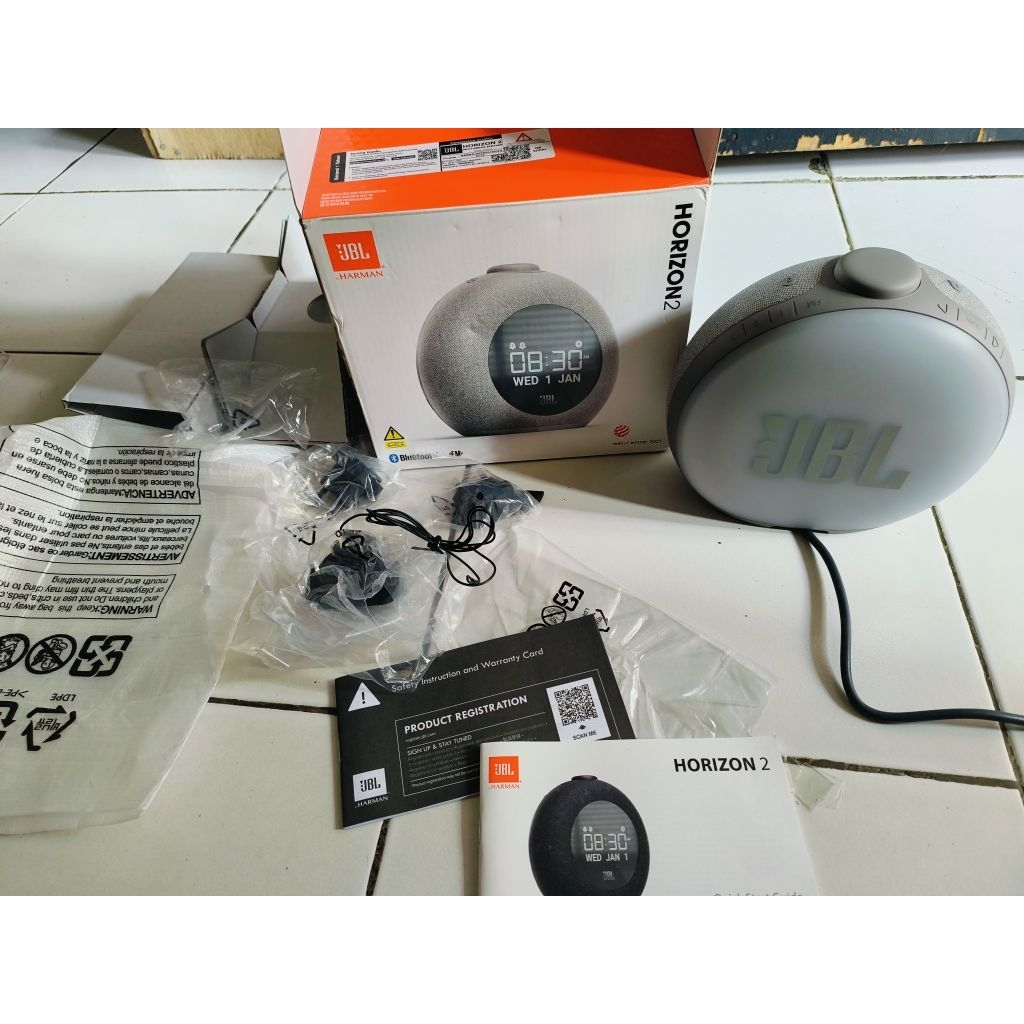 Jbl Horizon 2 original 100% asli. bisa radio dan lampu tidur