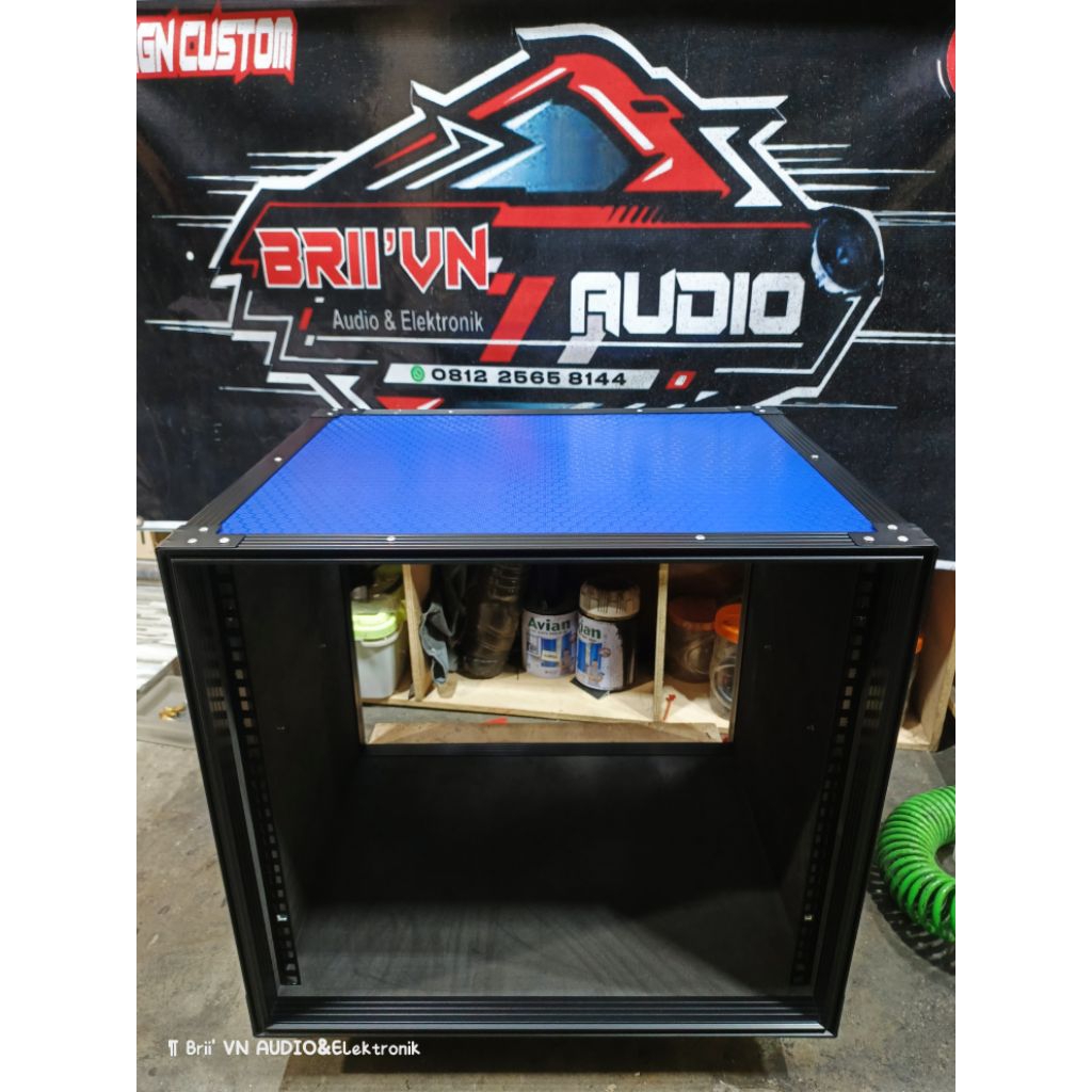 Hardcase Accessories 10U Sound System