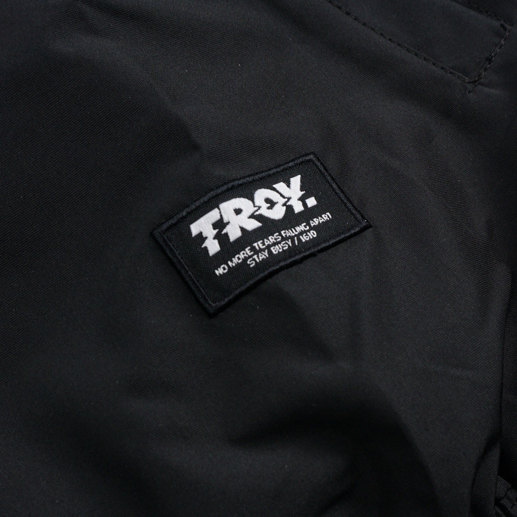 Troy Company Jaket Tracktop Pria Full Hitam - Sield Jacket Tracktop Full Black JTT 3613