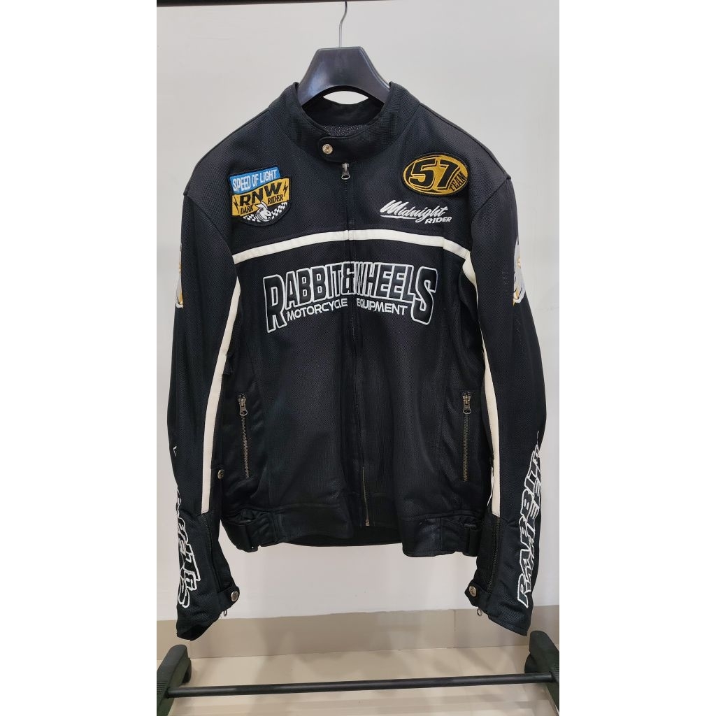 Jaket Rabbit & Wheels