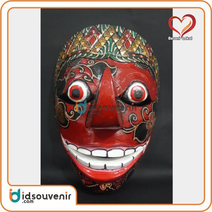 Topeng batik Rahwana/ Topeng kayu merah