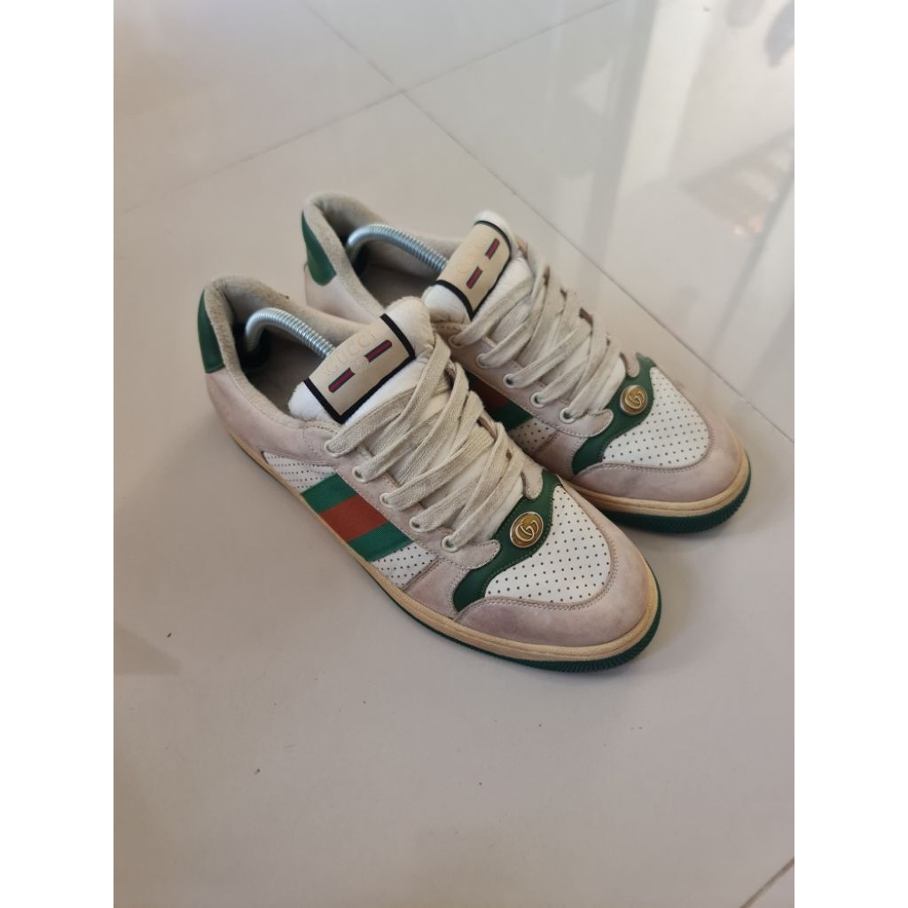 174. Sepatu Pria Gucci Screener Sneakers
Mantan / Bekas / Second

Size : 44
insole : 28

Leather Kul