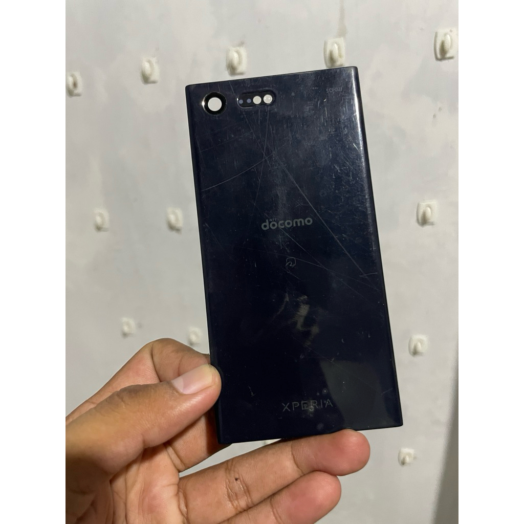Sony Xperia XC X compact backdoor