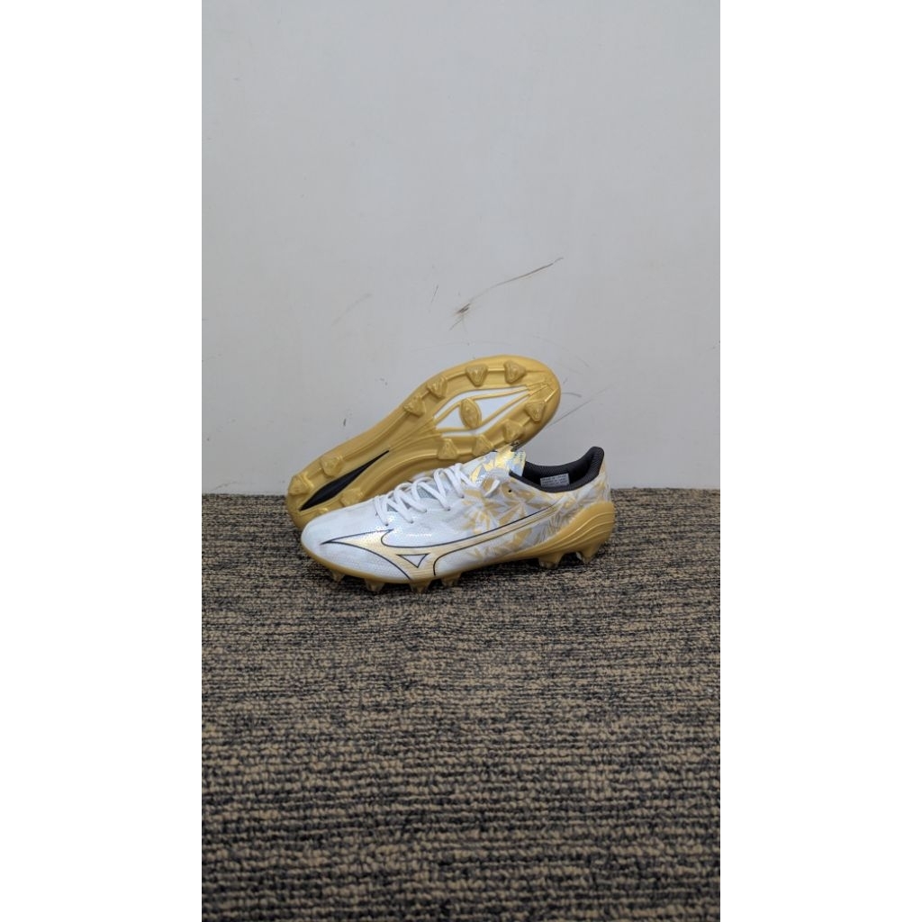 Mizuno alpha elite