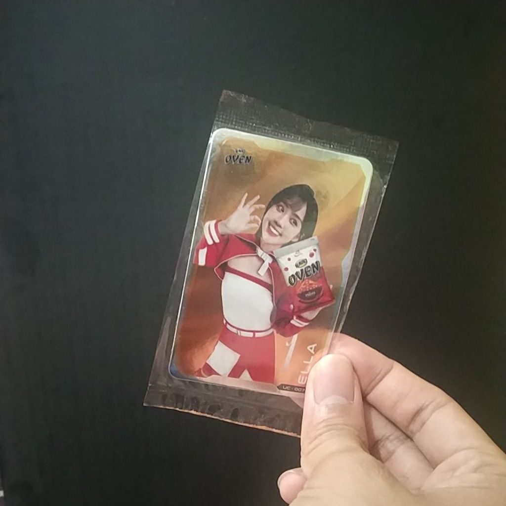 PHOTOCARD UNCOMMON SUKRO OVEN X JKT48 ELLA