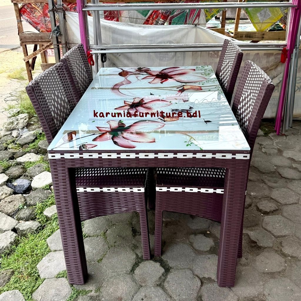 READY MEJA MAKAN ROTAN SINTETIS 4KURSI COKLAT & HIJAU | FREE ONGKIR BANDAR LAMPUNG