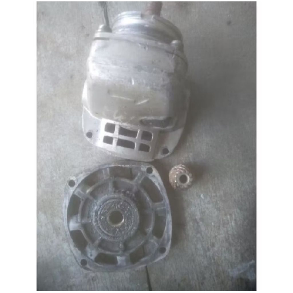 kepala gerinda makita type 9553b satu set ori