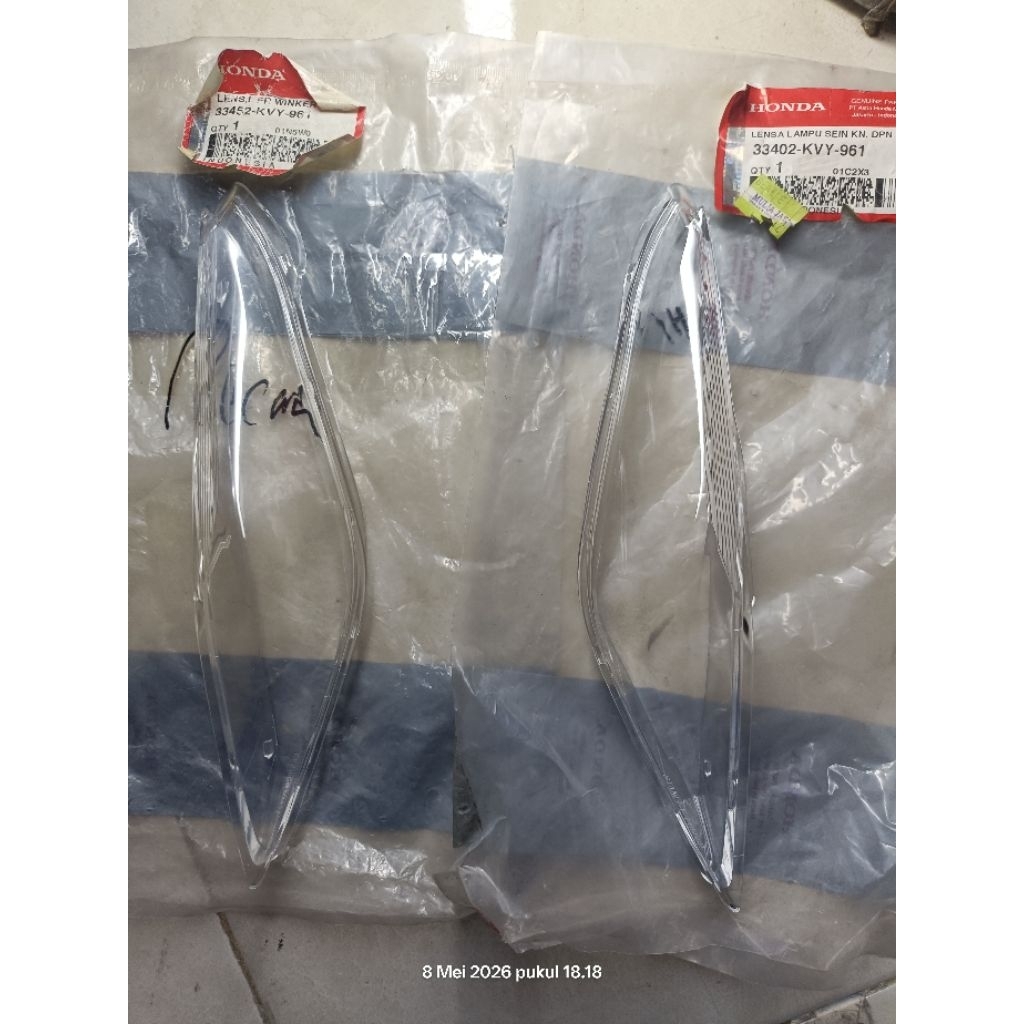 mika kaca lampu sein sen reting depan kanan dan kiri Honda beat karbu karburator original AHM  33452