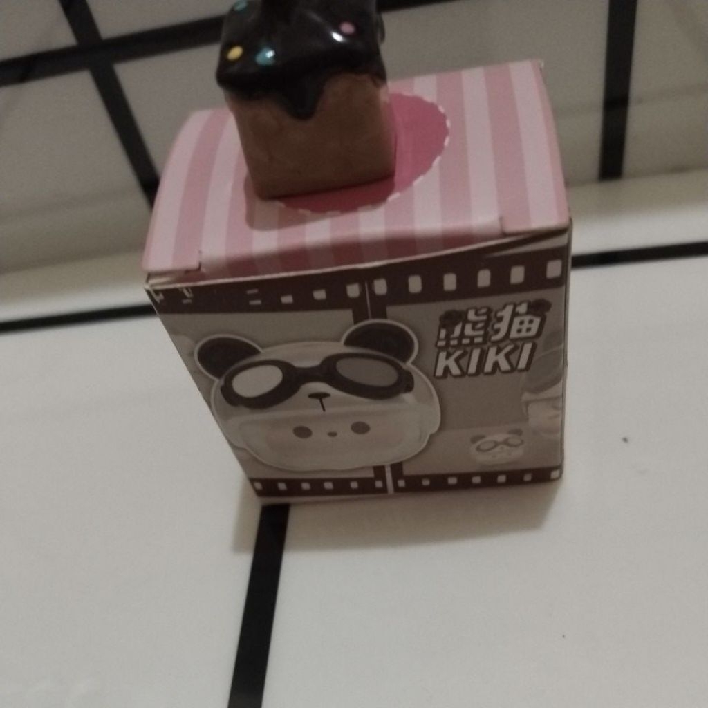 mainan blind box kiki