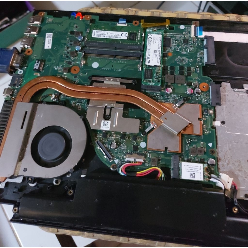 Mainboard Acer E5 575 Core i5 Gen6 Normal