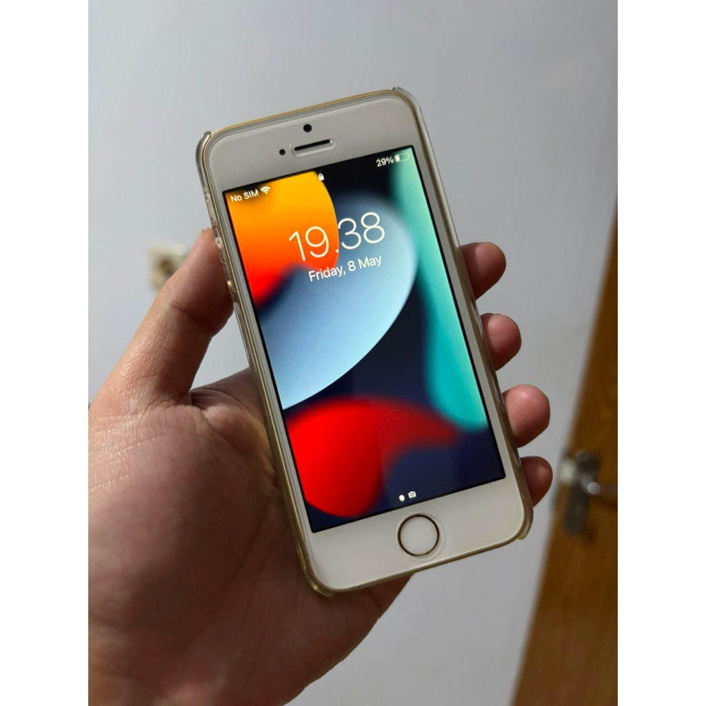 iPhone SE 2016 64GB Gold Batangan Mulus No Minus