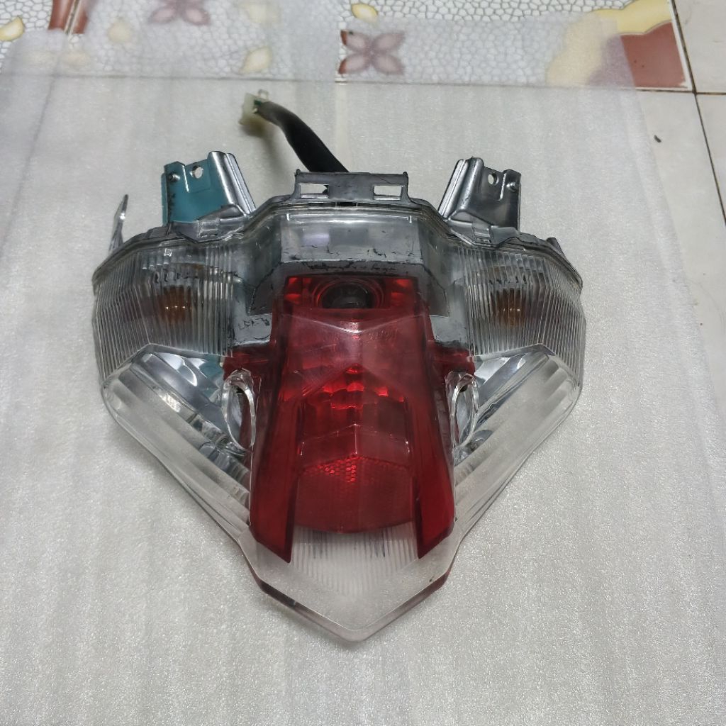 stop lampu belakang Suzuki Nex 2 original copotan