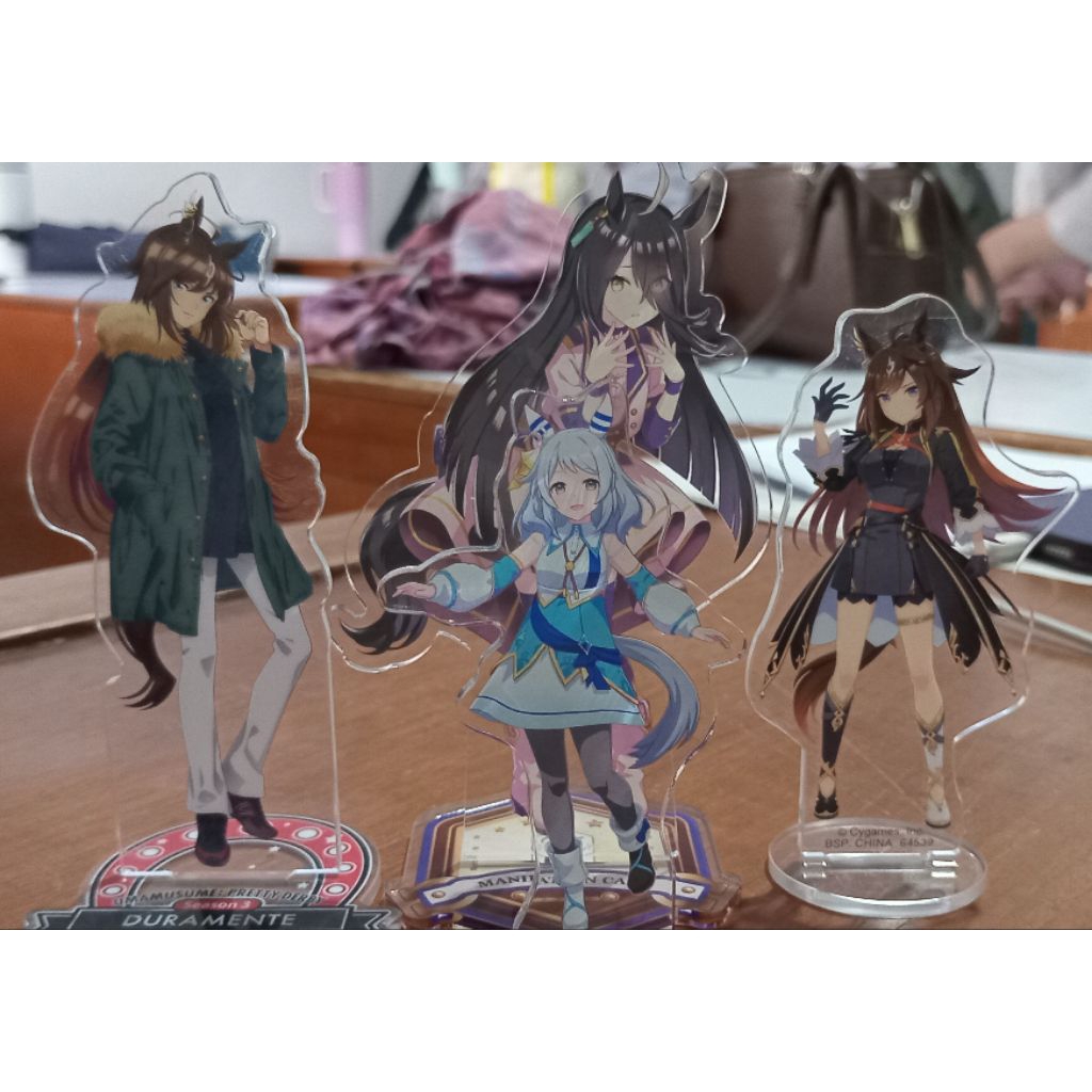 OFFICIAL Uma Musume Pretty Derby Akrilik Stand Manhattan Cafe, Duramente, Hishi Amazon