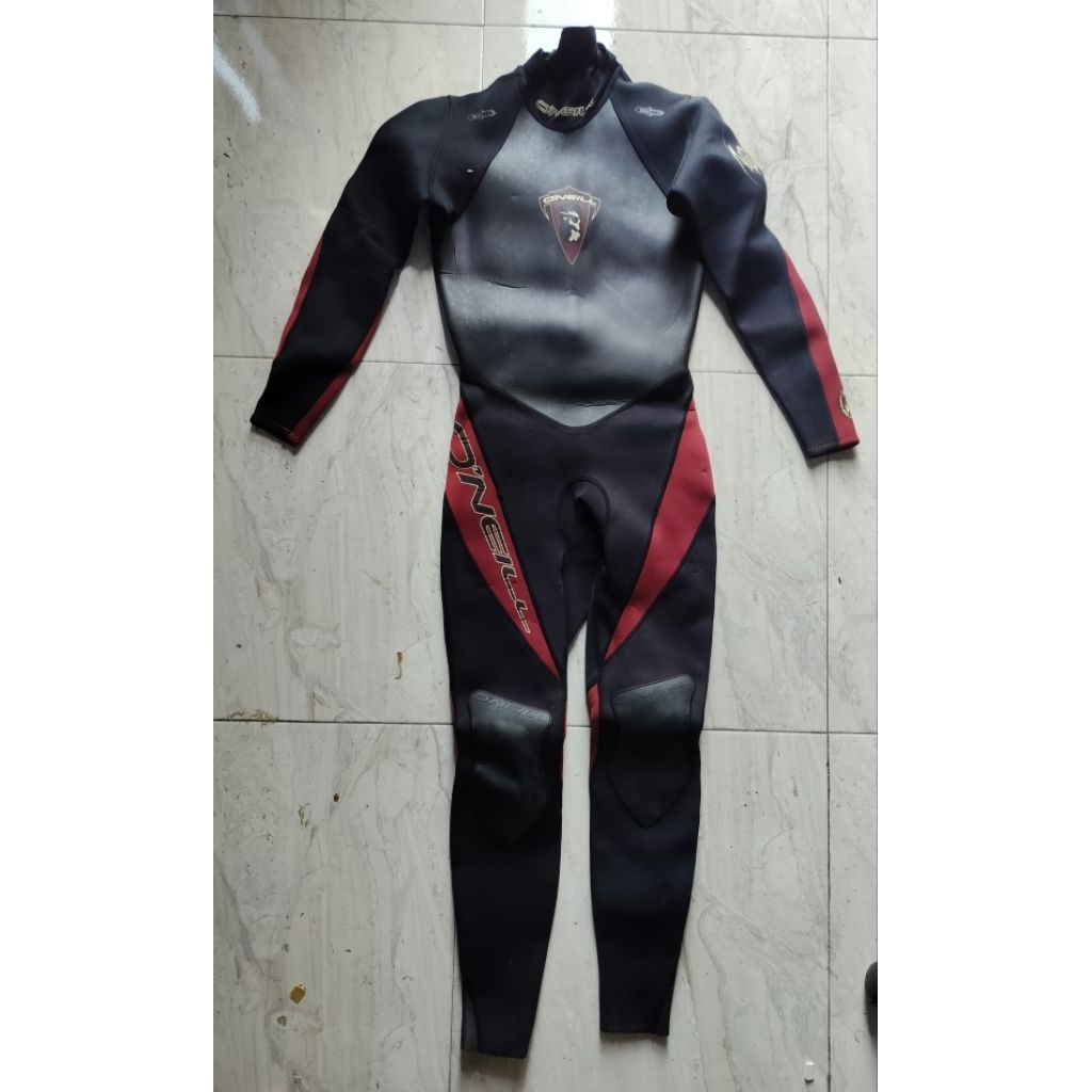 baju selam wetsuit