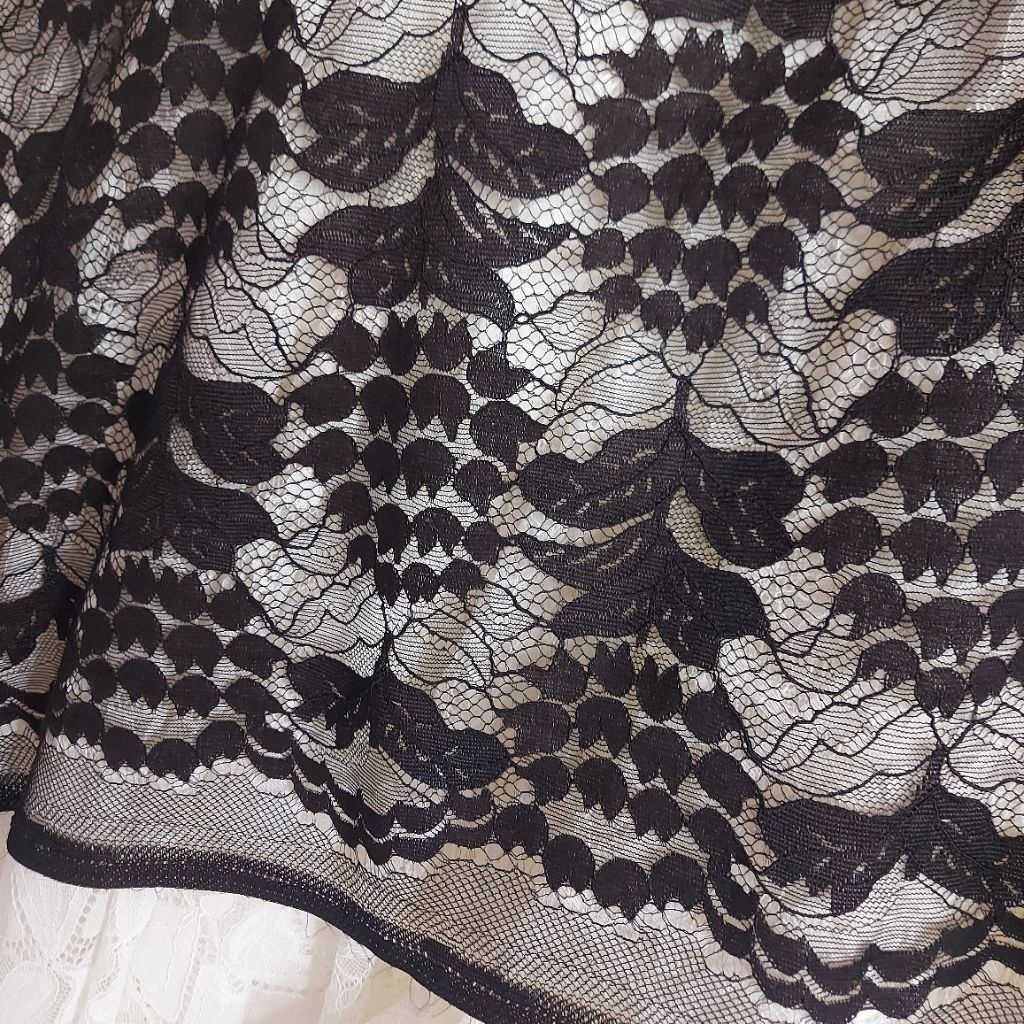 kain brokat katun premium  - kain brokat kebaya mewah  - kain brokat modern ( hitam) kj