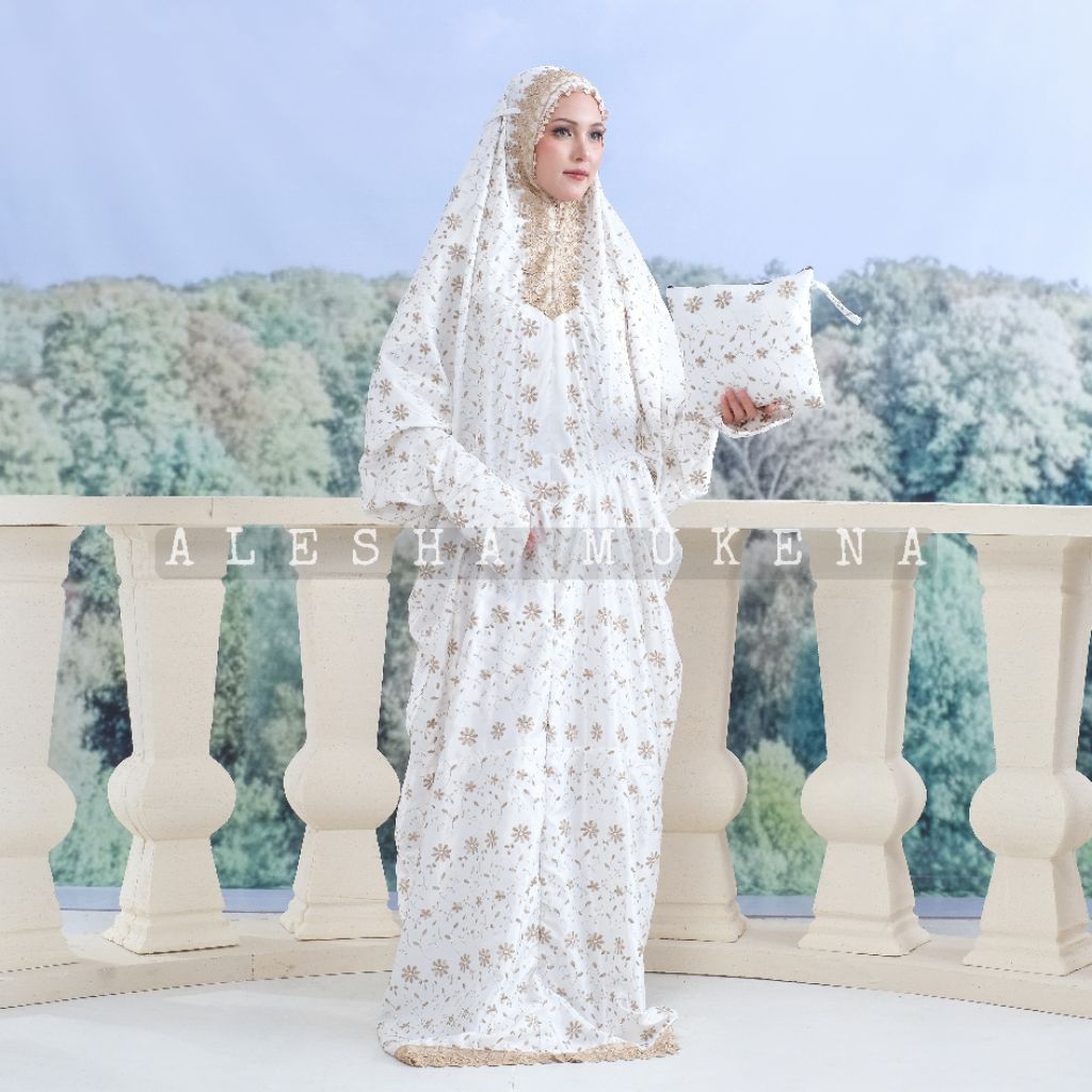 Mukena Dewasa Terusan Sutra Renda Mewah-Mukena Sutra Paris Millo Prada