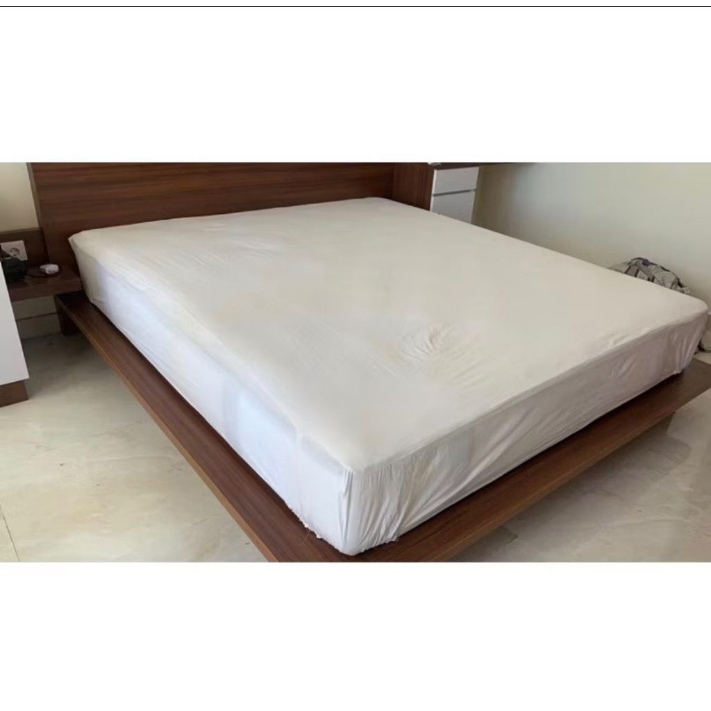 sprei putih baru / sprei hotel baru / sprei kingkoil baru / sprei hotel polos