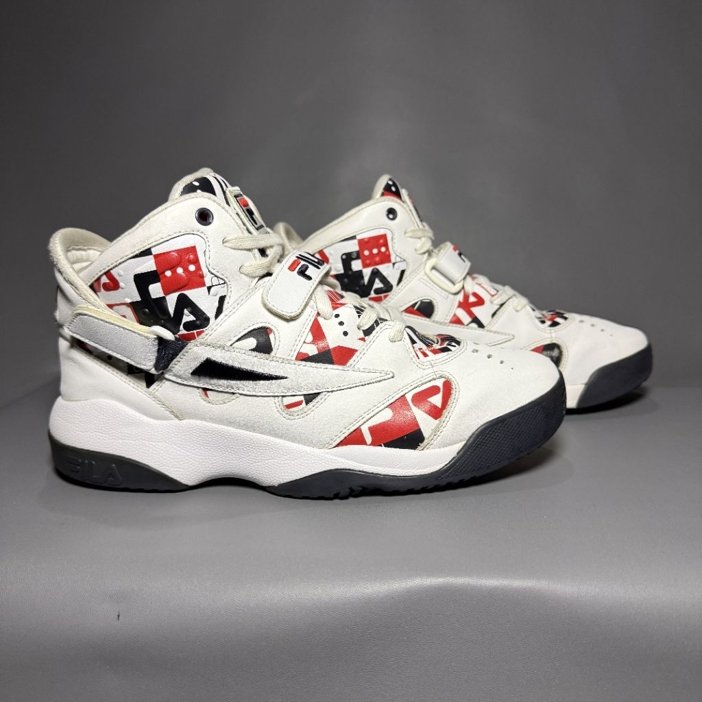 sepatu basket voli second fila grant hill size 42,5 insol 26,5cm