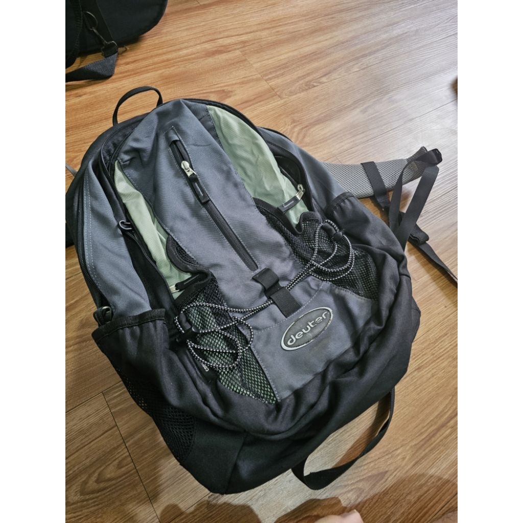 Tas Bagpack Deuter