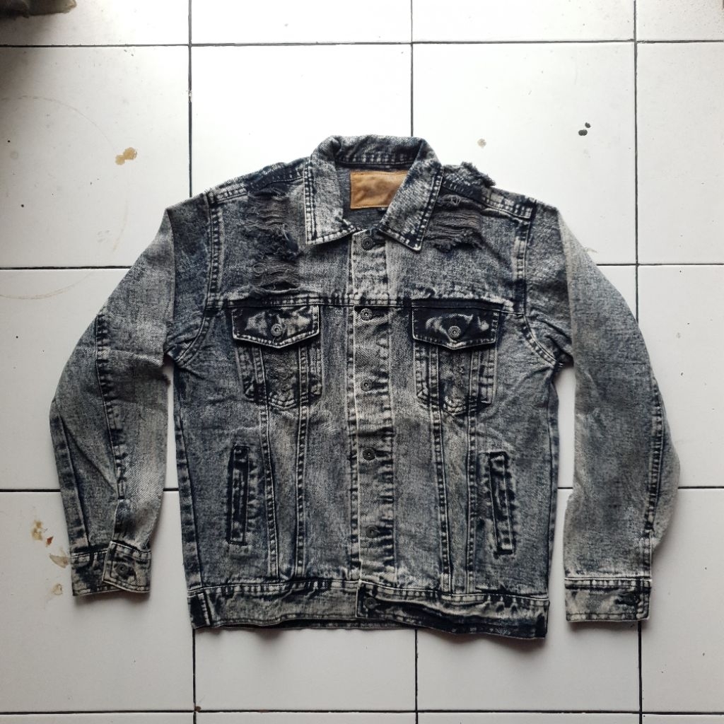 JAKET DENIM RIPPED THANKSINSOMNIA ACID WASH (SIZE M)