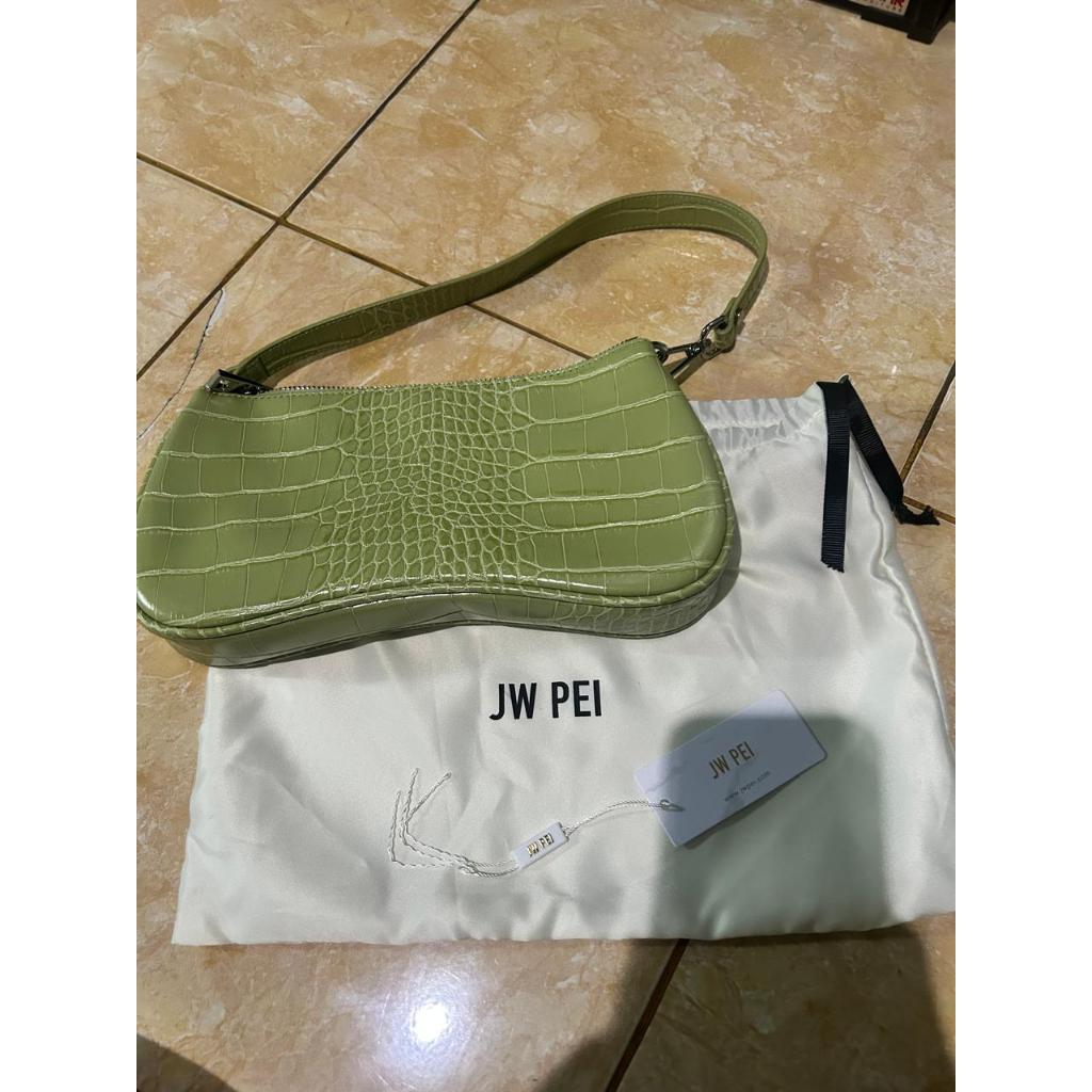 JW PEI Bag