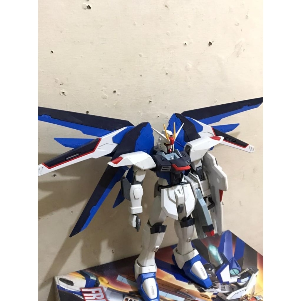 Bandai Fredoom Gundam ZGMF X10A