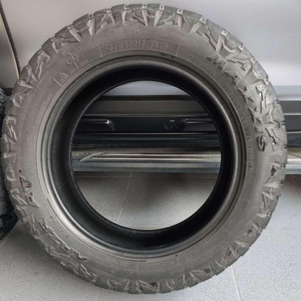 Ban Mobil Maxxis Razr AT 225/60 R17