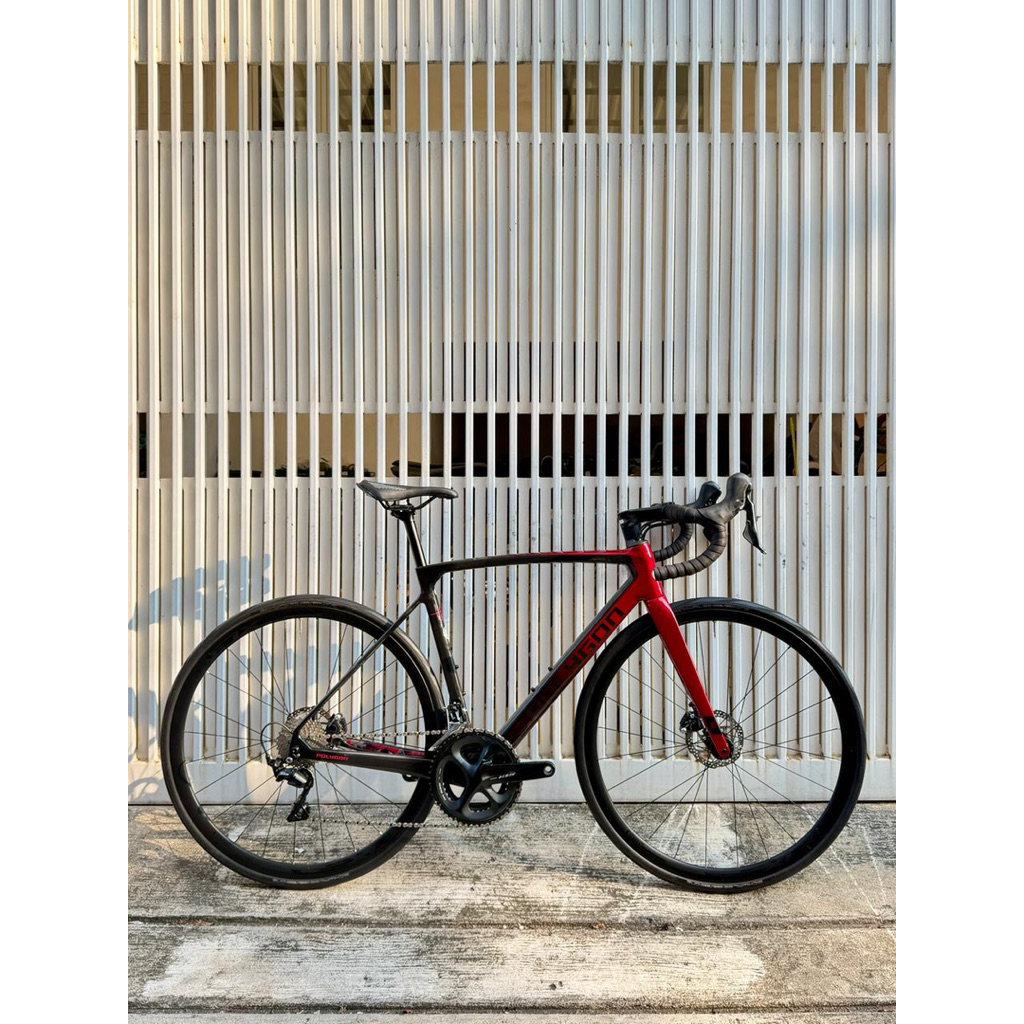 Roadbike Polygon Strattos S7D 2022 - Size M