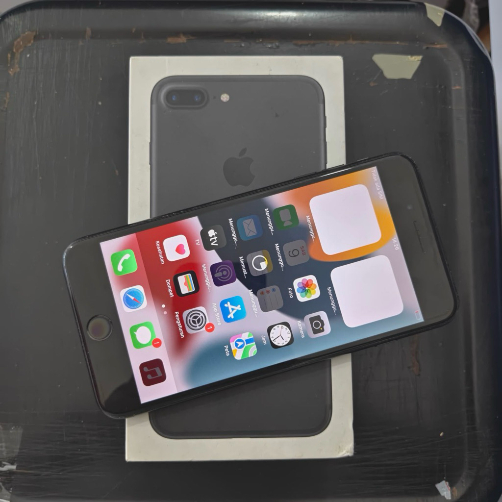 Iphone 7 plus 128gb second resmi ex ibox fullset termurah