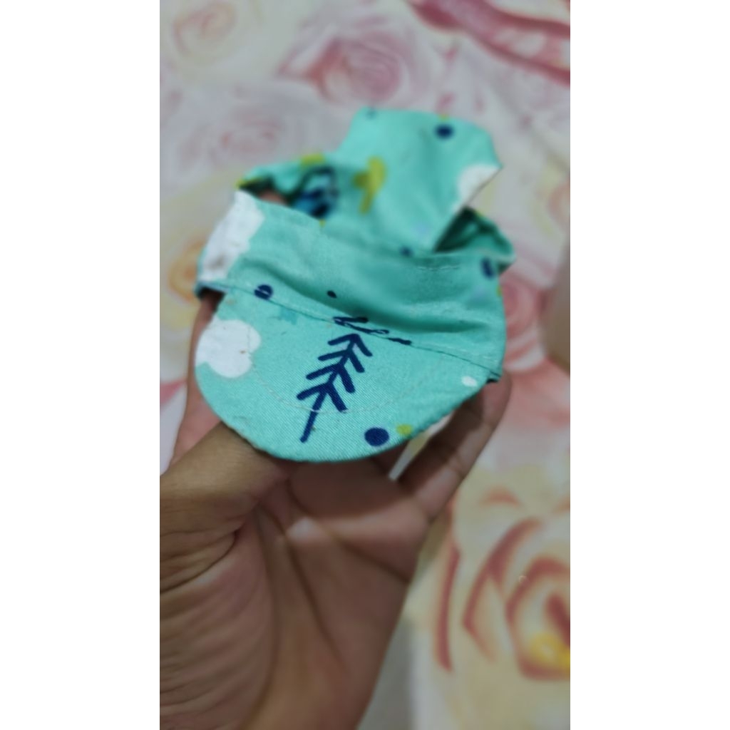 topi kucing preloved