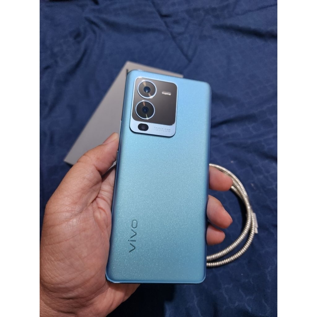 VIVO V25 PRO