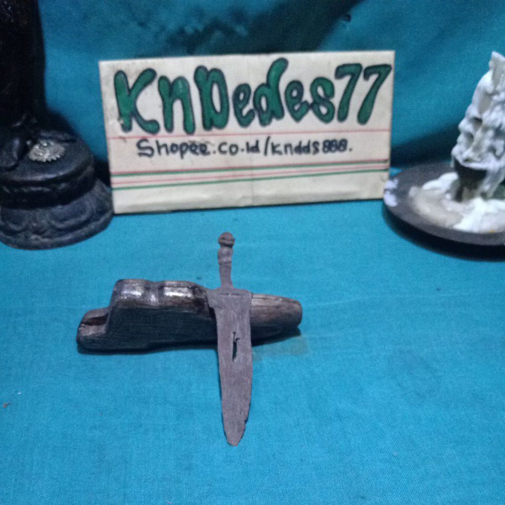keris kecil ageman pututsajen wadon cirebon