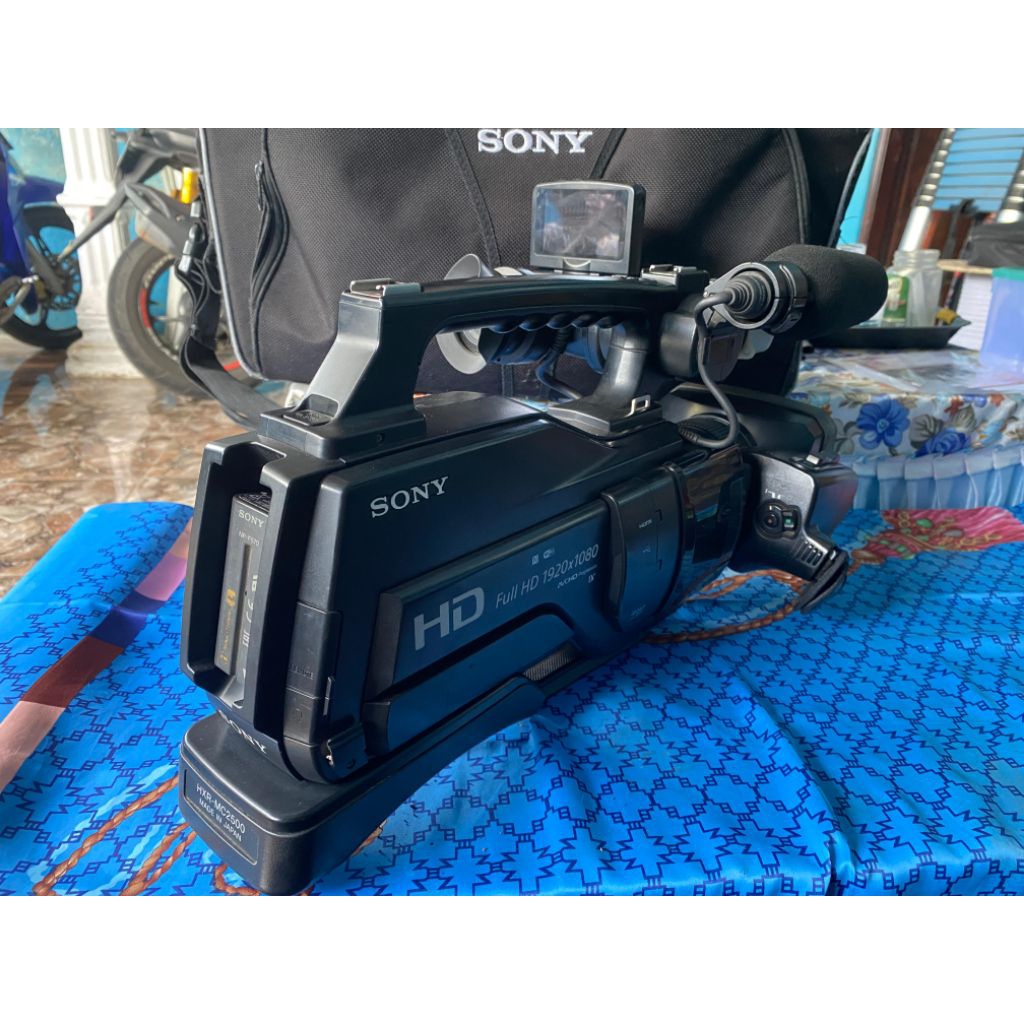 SONY MC2500 MULUS NORMAL SECOND SONY HXR MC2500