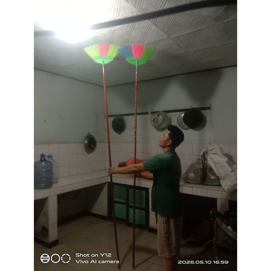 Sapu Panjang 2,5 Meter,Sapu Gagang Panjang,Sapu Pembersih Sawang,Sapu Pembersih Atap,Sapu Serbaguna,